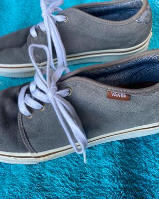 Scarpe VANS grigie unisex mai usate