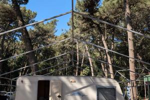 Roulotte+Struttura per campeggio stagionale