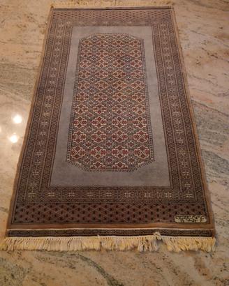 tappeto bukara Kashmir 