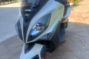 Moto scooter