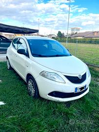 LANCIA YPSILON 1.2 BENZINA/ GPL SILVER