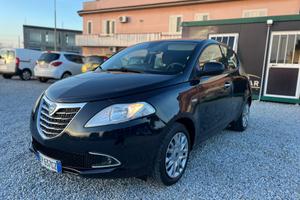 Lancia Ypsilon 1.3 MJT 16V 95 CV 5 porte S&S Plati
