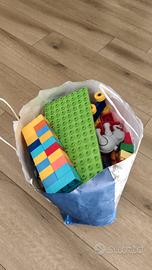 sacchetto con Duplo vari. costruzioni per bambini 