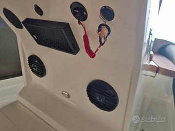  gommone ribelle  6 ..2026