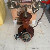 Telefono fisso in legno