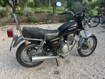 Suzuki GN250