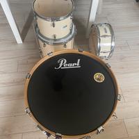 Batteria acustica Pearl Forum white