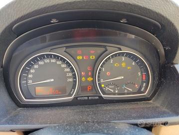 Quadro strumenti BMW X3 E83 1995cc 4X4 del 2008