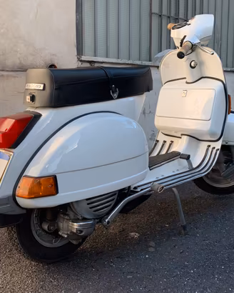 Vespa px80e