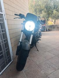 Ducati Monster 695