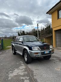 2004 Mitsubishi |200 american sport II