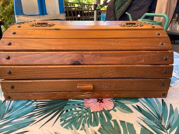 Portapane in legno vintage