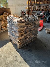 Legna da ardere di quercia in tutti i modi