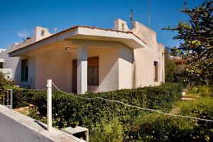 Punta Braccetto - Villa con Giardino