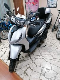 Piaggio Beverly 400 -anno 2022