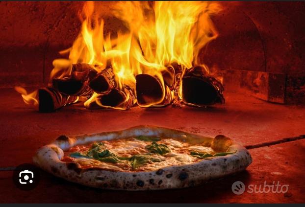 Pizzeria d asporto forno a legna