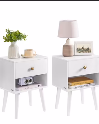Comodino bianco + lampade