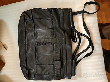 Borsa in pelle Vintage anni 90. 