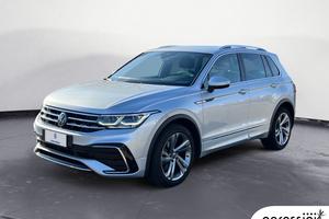 VOLKSWAGEN Tiguan 1.5 tsi R-Line 150cv dsg