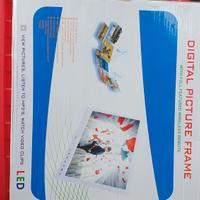 Cornice fotografica digitale con display a LED FHD
