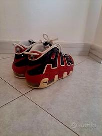 scarpe nike uptempo rosse Abbigliamento e Accessori In vendita a Savona