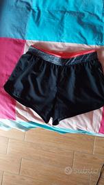 pantaloncini sportivi