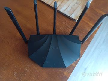 Router Tenda RX2 Pro AX1500 