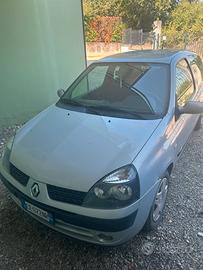 Auto Clio