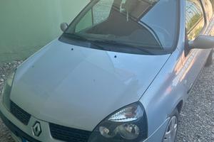 Auto Clio