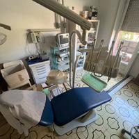 Riunito odontoiatrico GNATUS Syncrus HS completo