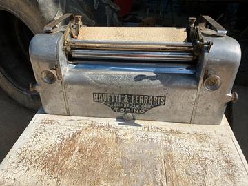 Macchina vintage per panificazione