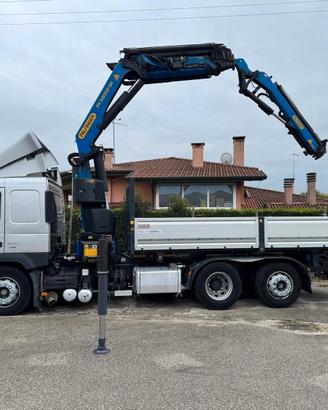 VOLVO 450 CON GRU E RIBALTABILE NUOVO