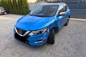 NISSAN QASHQAI 2020 SINISTRATA