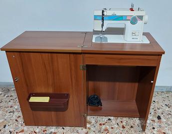 MACCHINA PER CUCIRE CON MOBILETTO 