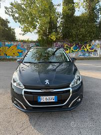 Peugeot 208 2016