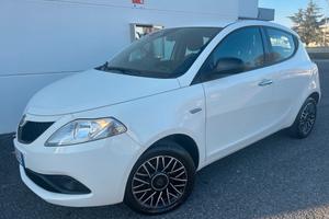 Lancia Ypsilon 1.2 69 CV 5 porte S&S Gold UNICO PR