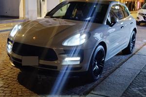PORSCHE MACAN 2000 BENZ. T