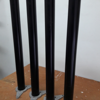 Gambe scrivania per tavolo comune