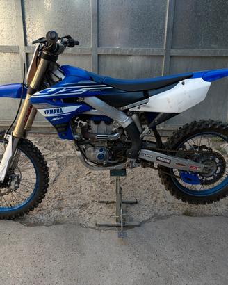 Yamaha yzf 250 2019