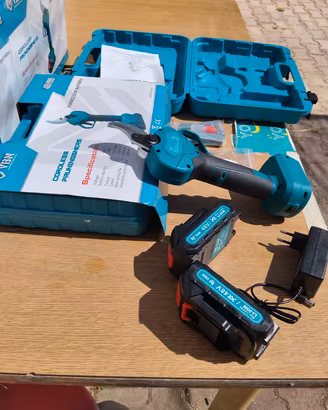 forbici da puta cm 4,5 doppia batteria caricatore 