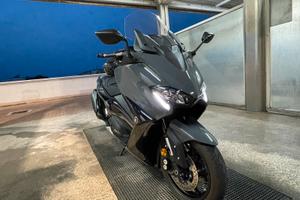 Tmax 560 del 2022
