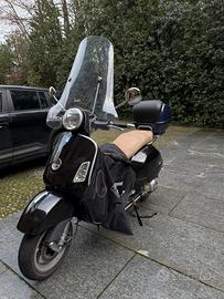 vespa 300