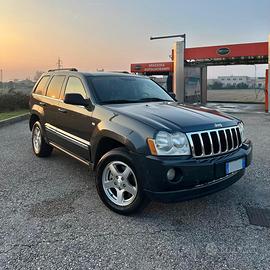 Jeep Grand Cherokee 3.0 V6 CRD Overland 218cv