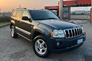 Jeep Grand Cherokee 3.0 V6 CRD Overland 218cv