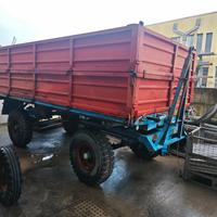 Rimorchio agricolo ribaltabile trilaterale 4x2