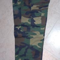 pantalone mimetico