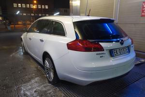 Opel Insignia diesel 2011