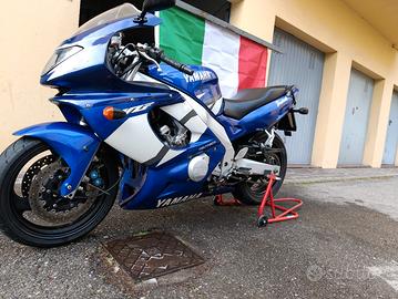 Yamaha yzf thundercat.  ASI 