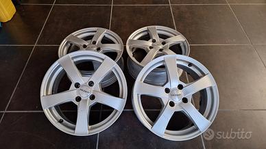 cerchi in lega raggio 15 
