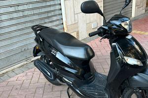 Scooter Peugeot Tweet 50